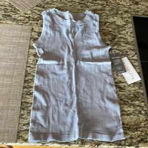 Athleta - Oxygen 11 Tank - Gray - XXS